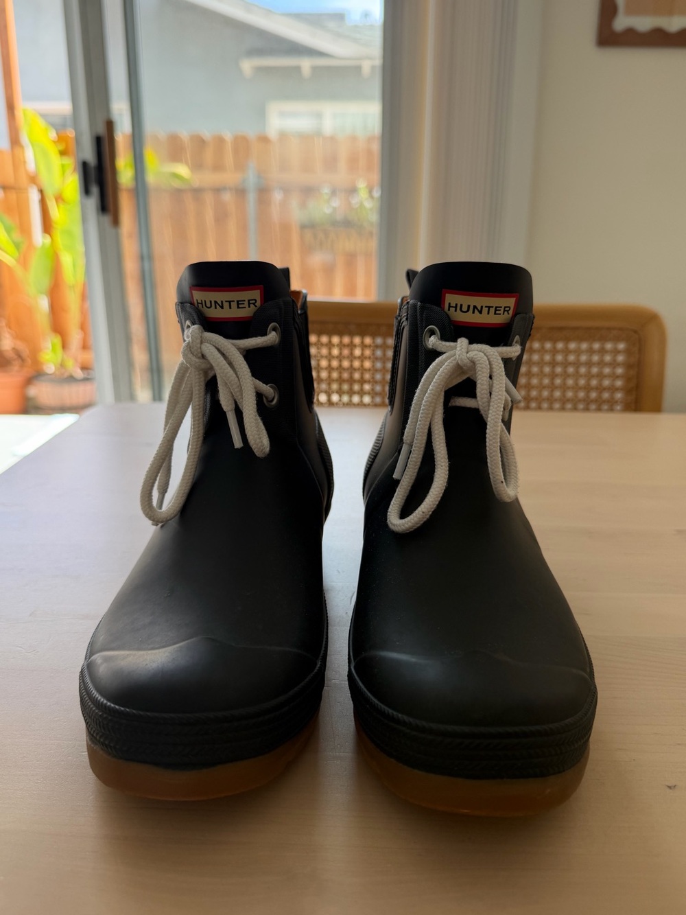 HUNTER navy rain boot